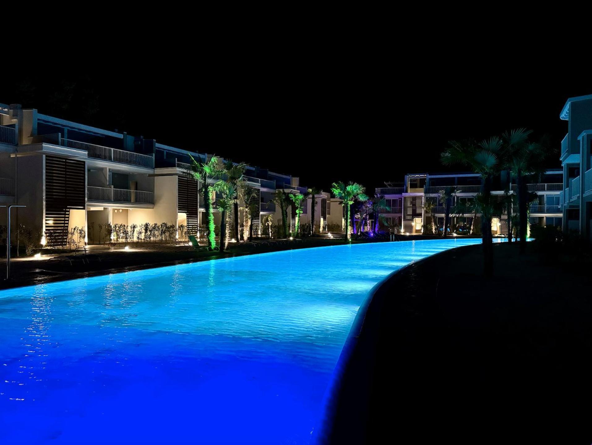 Residence Wave Island - Carraro Immobiliare Jesolo- Family Apartments Esterno foto