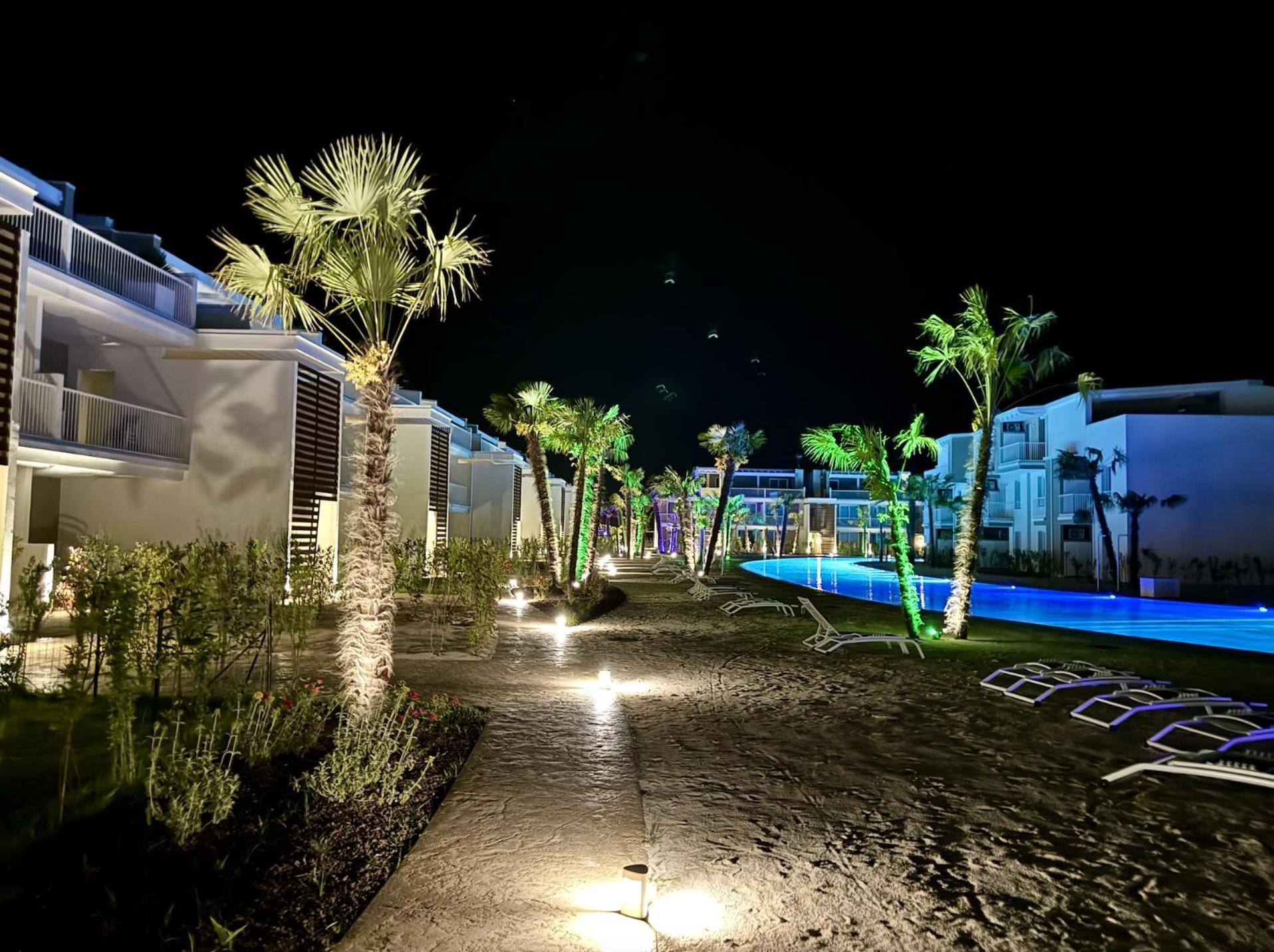 Residence Wave Island - Carraro Immobiliare Jesolo- Family Apartments Esterno foto